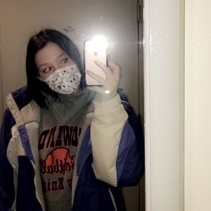 Meet your Posher, Macaria